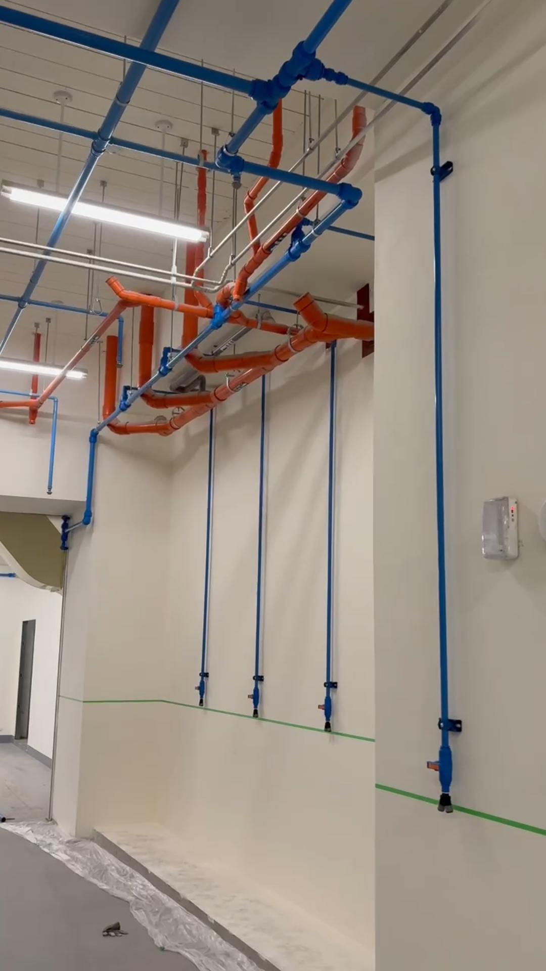 高雄生物科技廠安裝鋁合金超級管路